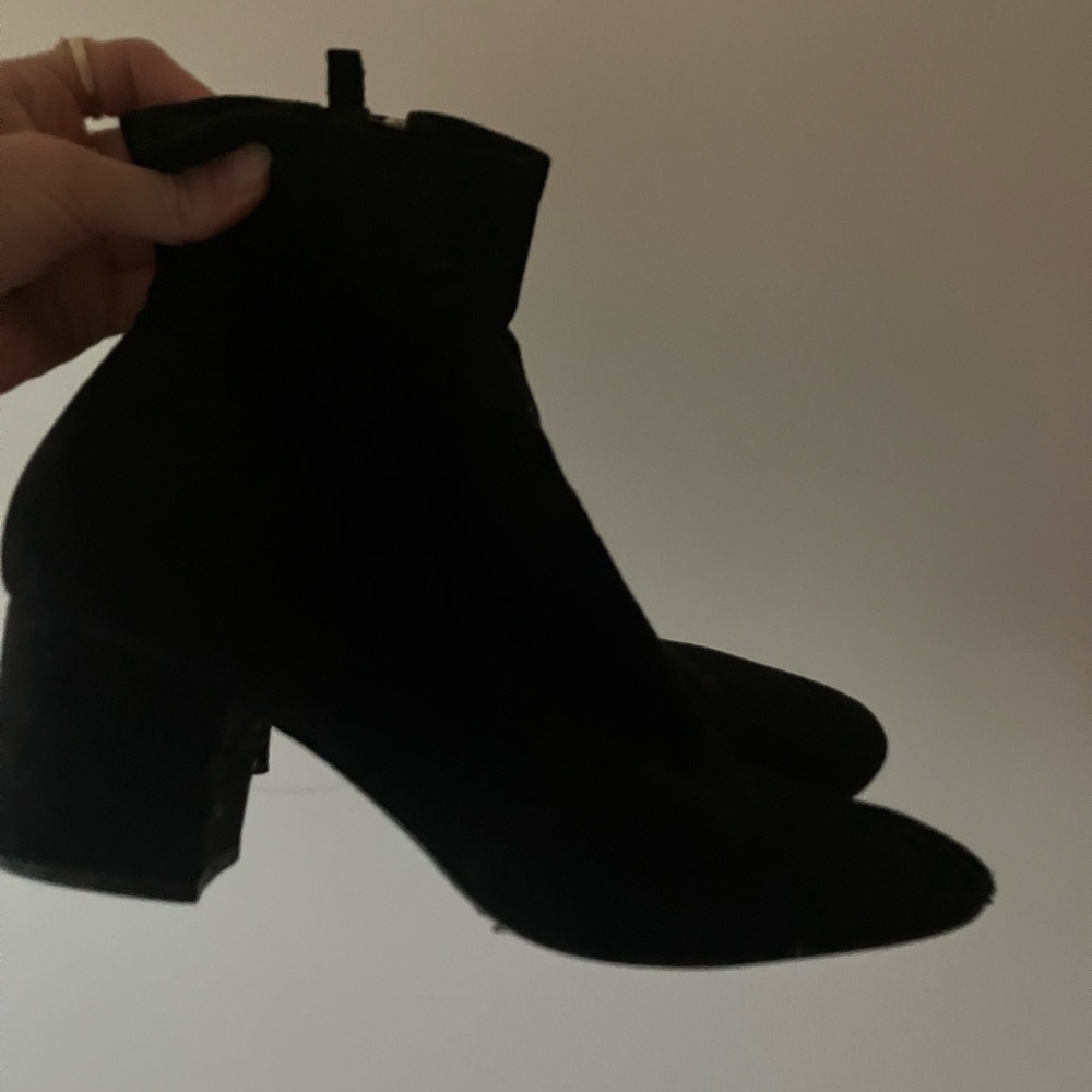 Aldo Classic Black Ankle Booties
